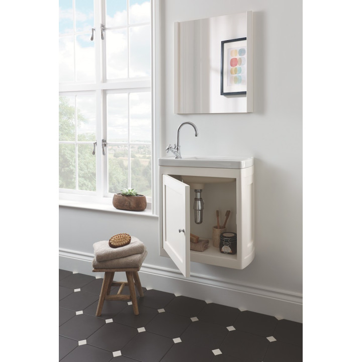 Thurleston avec armoire