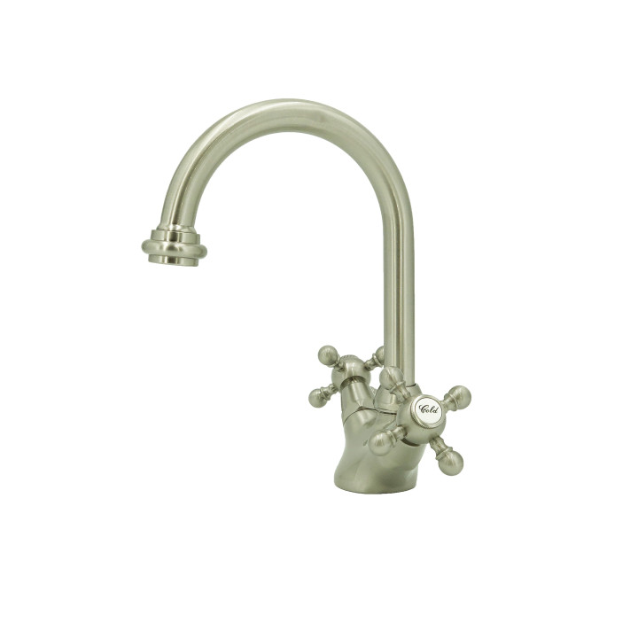 Wasserhähne aus massivem Messing