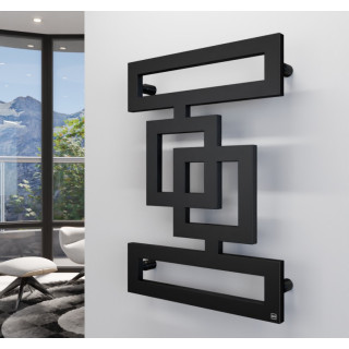 Toallero cuadrado: diseño geométrico en cromo y colores.