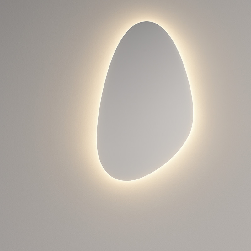 Зеркало неправильной формы с подсветкой 90 x 50